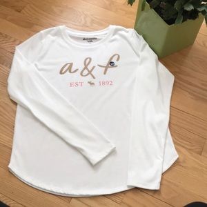 🌺Abercrombie Kids Sleep Top